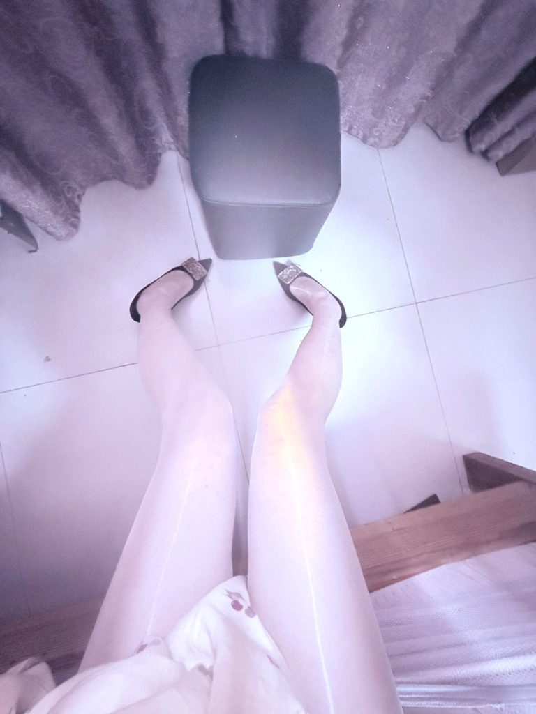 我这腿穿油丝有点奇怪咧 啊咧咧！！！
