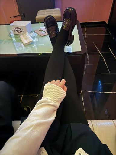 给我擦皮鞋！
