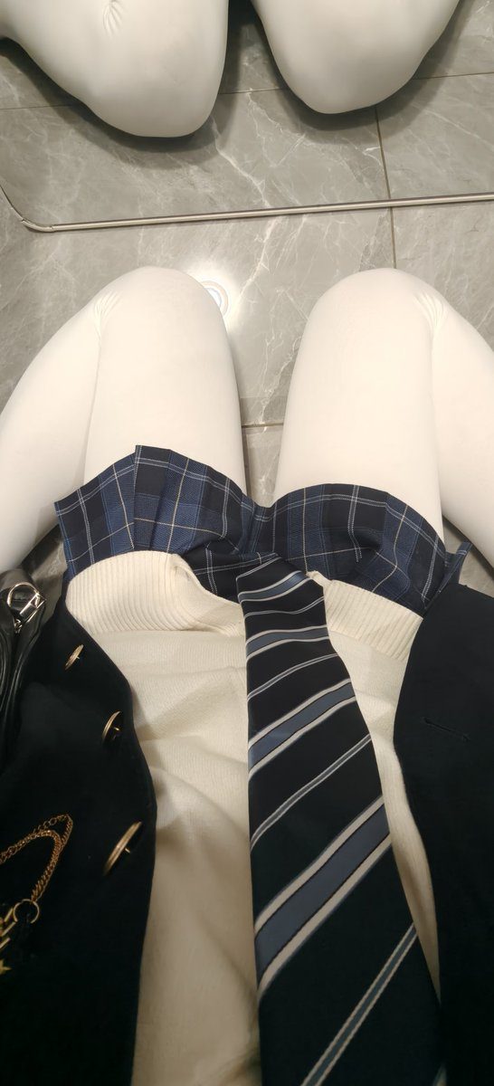 鸭鸭坐