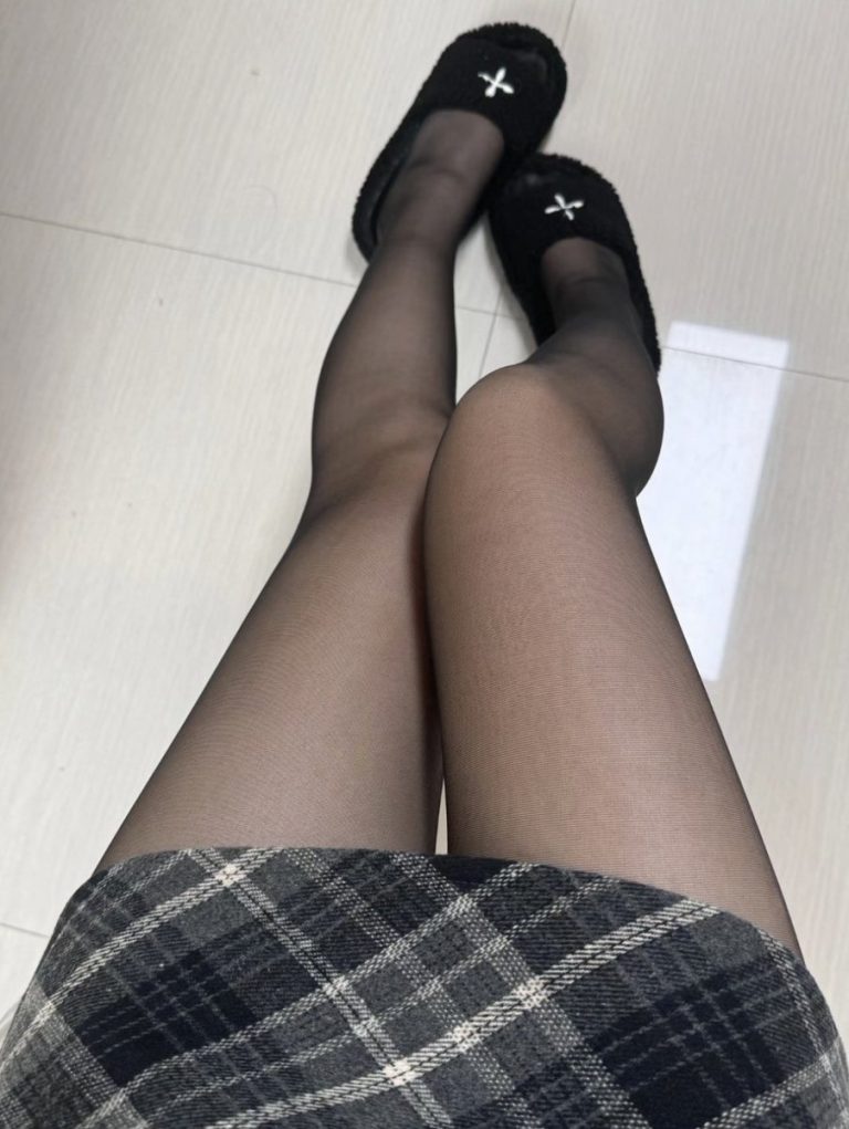 今日ootd套装，原味黑丝丝